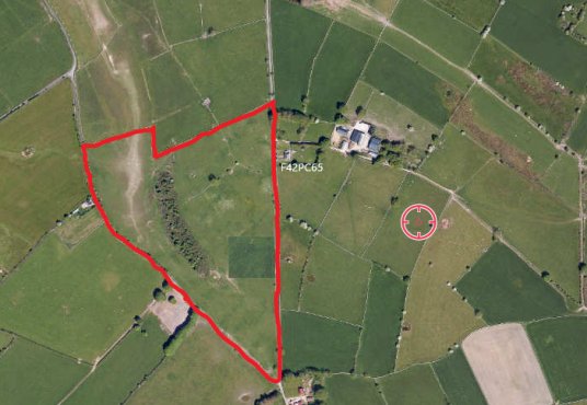 21 acres of top quality land with extensive road frontage at Scregg Rahara