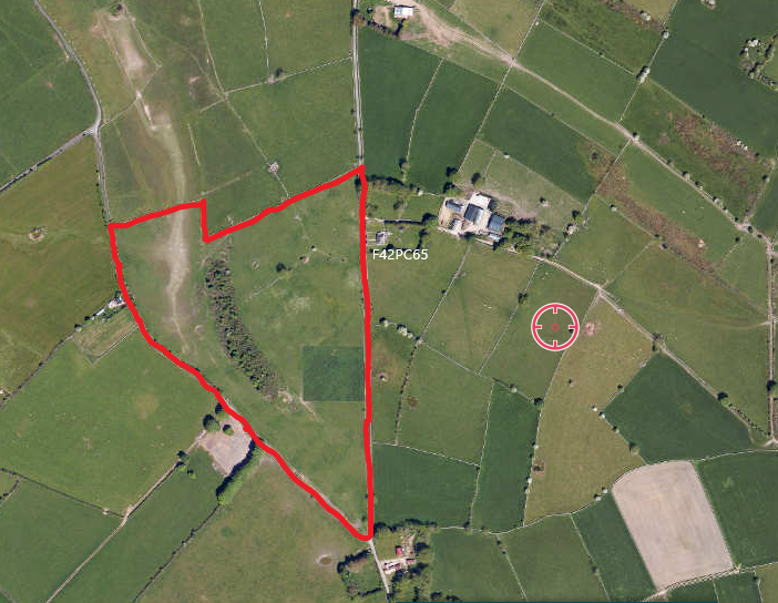 21 acres of top quality land with extensive road frontage at Scregg Rahara