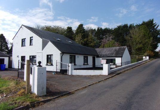 Substantial 6 Bed dwelling Close to Roscommon Town