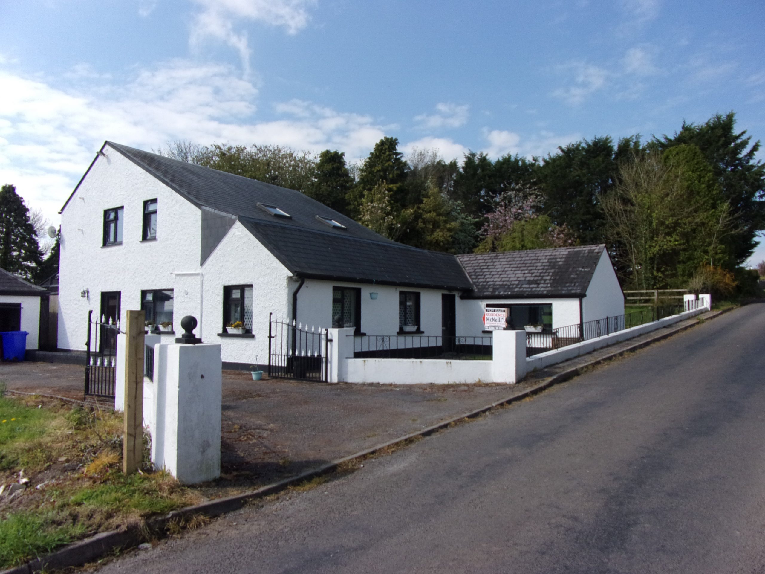 Substantial 6 Bed dwelling Close to Roscommon Town